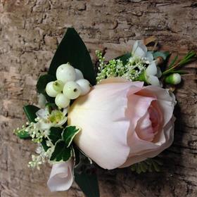 fwthumbwedding 075.jpg